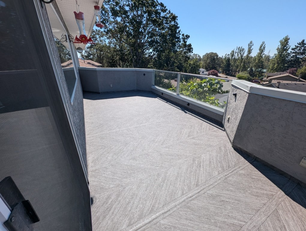 Vinyl Decking Victoria BC Installation Langford